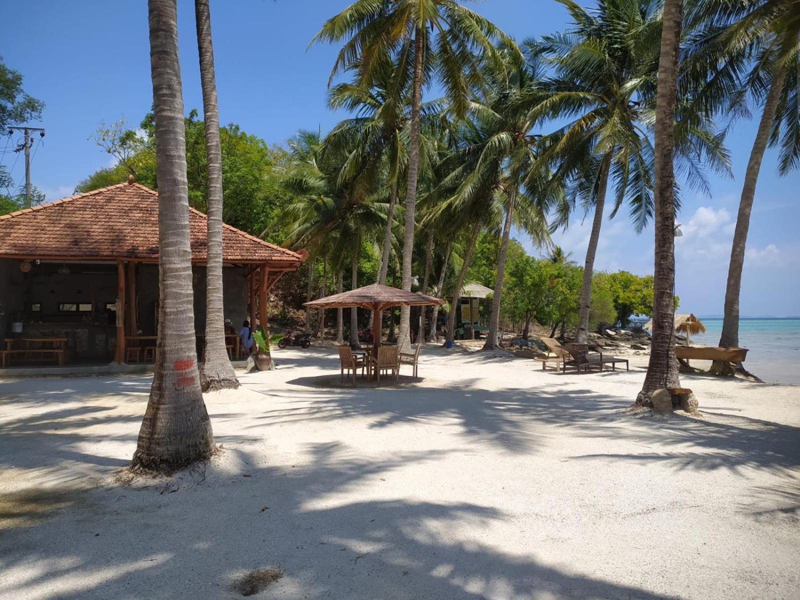 Hotel Eco Casa Karimunjawa Exterior foto
