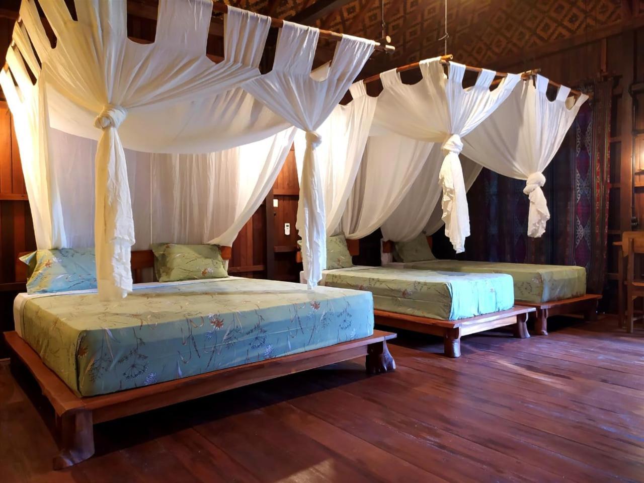 Hotel Eco Casa Karimunjawa Exterior foto