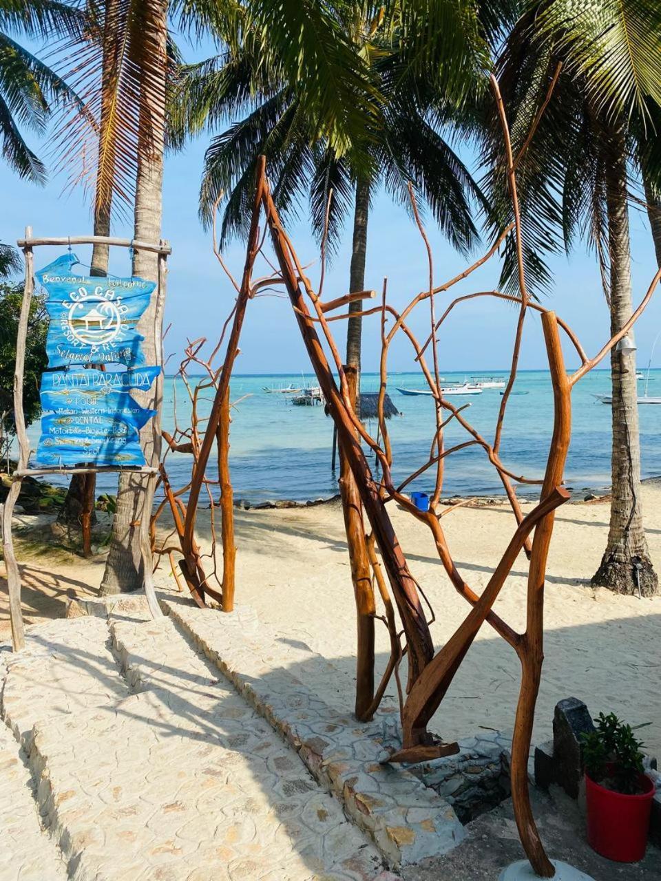 Hotel Eco Casa Karimunjawa Exterior foto