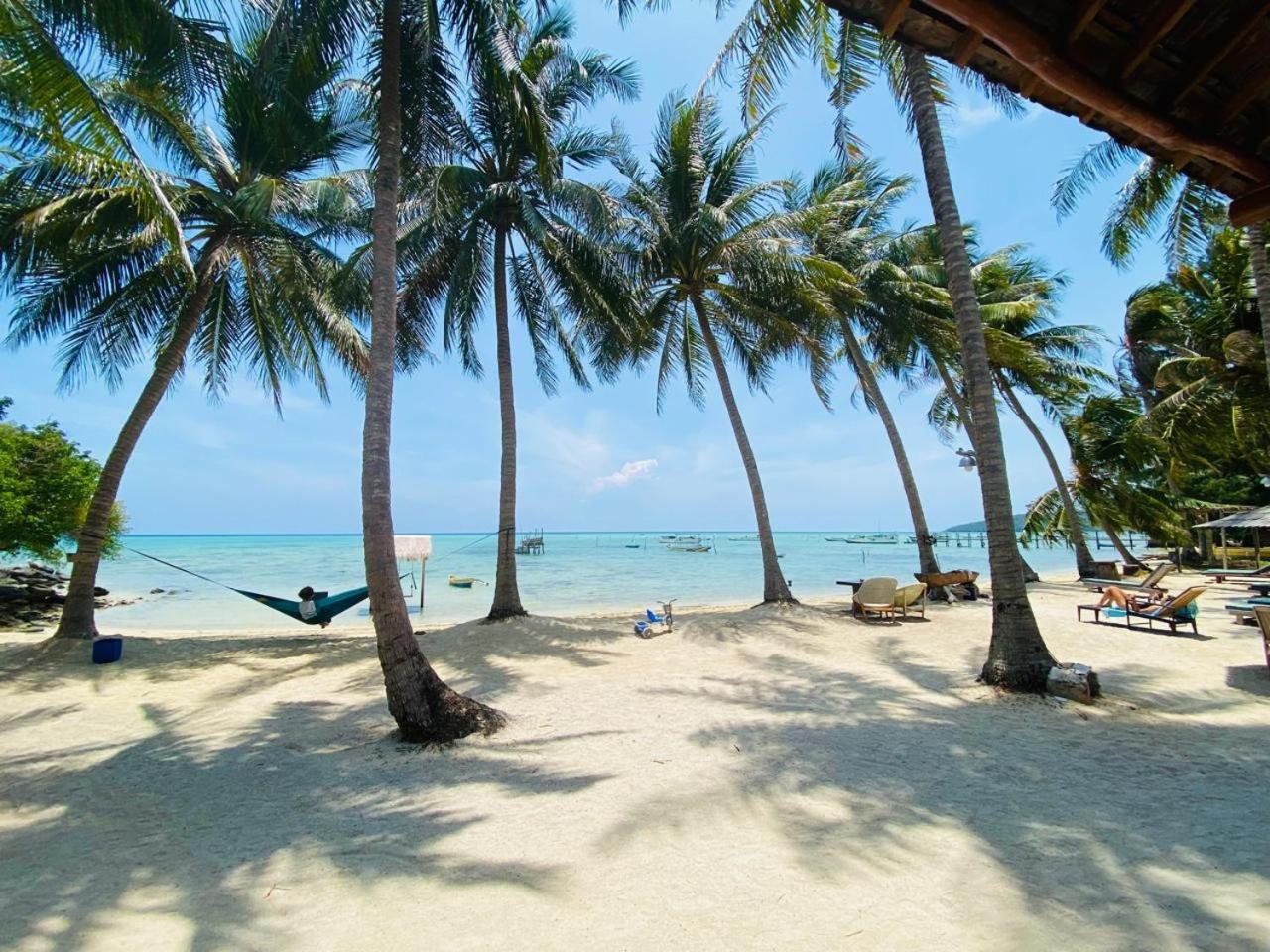 Hotel Eco Casa Karimunjawa Exterior foto