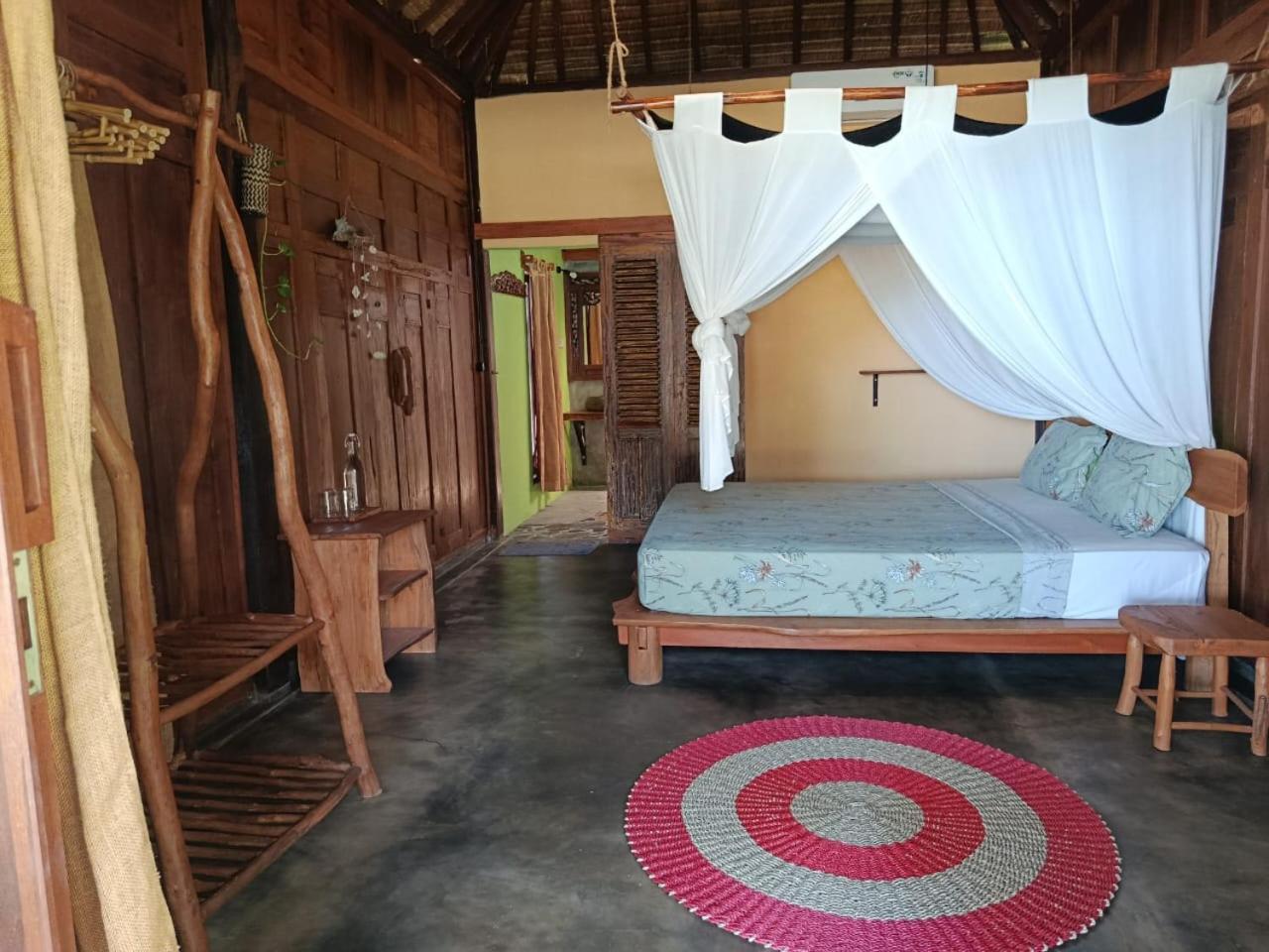 Hotel Eco Casa Karimunjawa Exterior foto